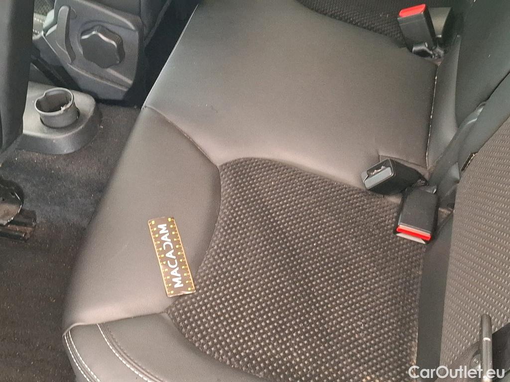  Renault  Clio  IV Grandtour Intens 1.5 dCi 110CV BVM6 E6 #22