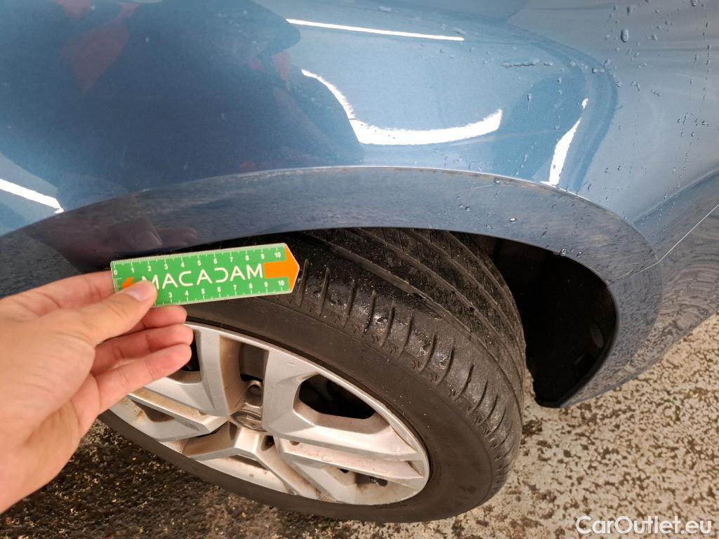  Renault  Megane RENAULT Mégane Berline / 2015 / 5P / Berline Business Blue dCi 115 #22