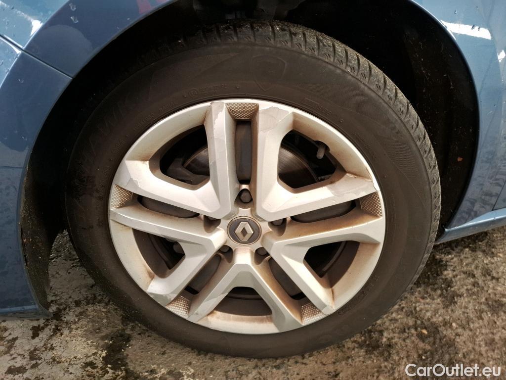  Renault  Megane RENAULT Mégane Berline / 2015 / 5P / Berline Business Blue dCi 115 #13