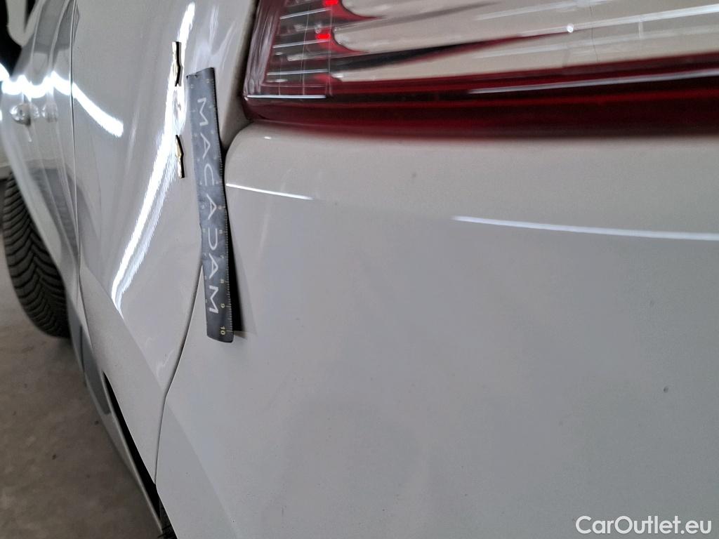  Renault  Clio  IV Grandtour Intens 1.5 dCi 110CV BVM6 E6 #14