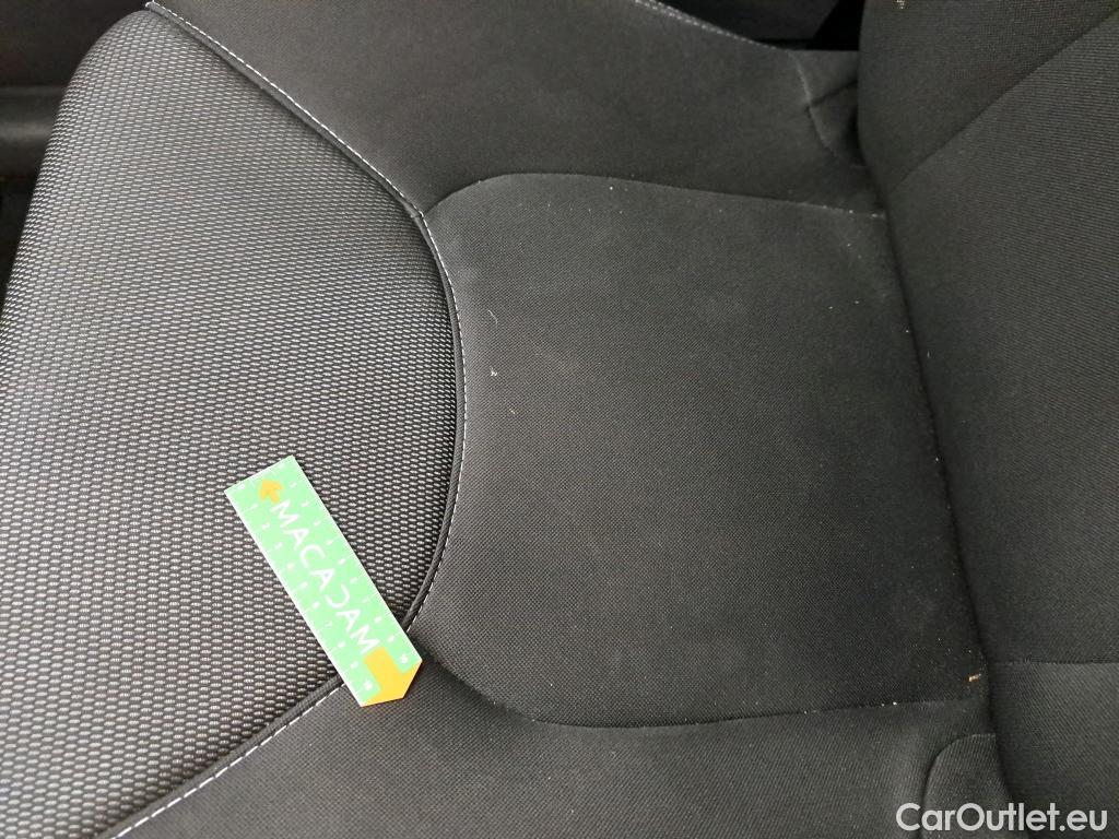  Renault  Clio  IV Business 0.9 TCe 90CV BVM5 E6 #20