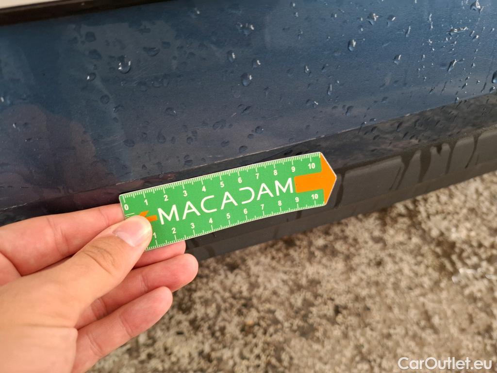  Renault  Megane RENAULT Mégane Berline / 2015 / 5P / Berline Business Blue dCi 115 #10