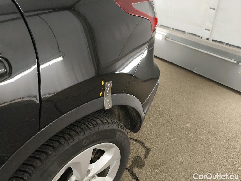  Nissan  Qashqai NISSAN  / 2017 / 5P / Crossover 1.5 DCI 115 Business Edition #18