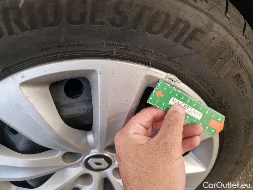  Renault  Clio  V Société Air Nav 1.5 dCi 85CV BVM6 E6dT #31