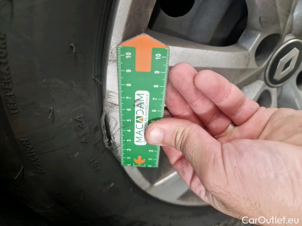  Renault  Clio  V Société Air Nav 1.5 dCi 85CV BVM6 E6dT #34