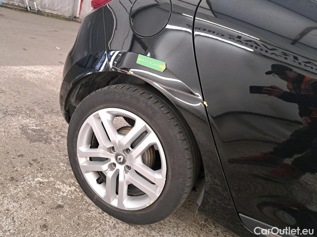  Renault  Clio  IV Business 0.9 TCe 90CV BVM5 E6 #1