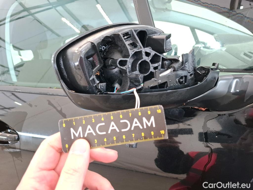  Peugeot  208  Affaire Premium Pack 1.6 HDi 75CV BVM5 E6 #22