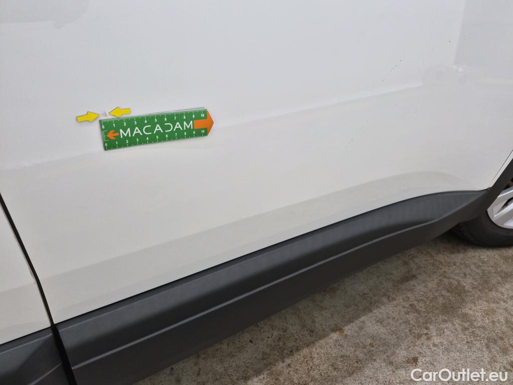  Peugeot  3008  Active Business 1.5 HDi 130CV BVA8 E6d #28