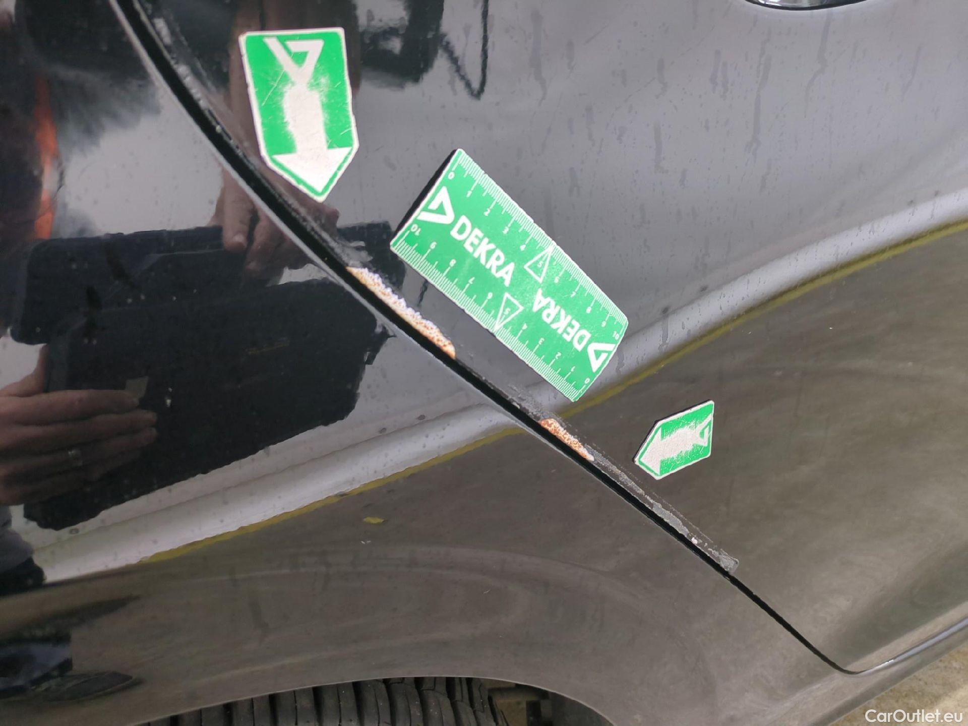  Peugeot  208  Affaire Premium Pack 1.6 HDi 75CV BVM5 E6 #16