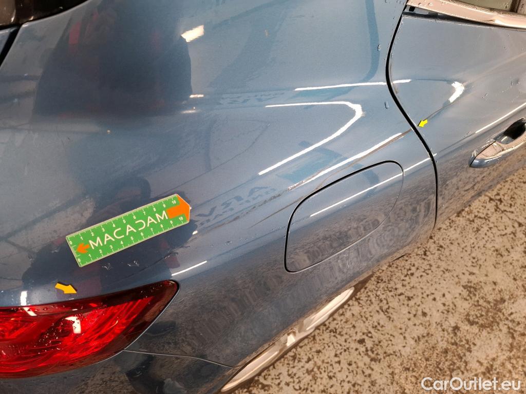  Renault  Megane RENAULT Mégane Berline / 2015 / 5P / Berline Business Blue dCi 115 #18