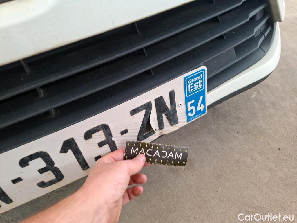  Renault  Clio  IV Grandtour Intens 1.5 dCi 110CV BVM6 E6 #20