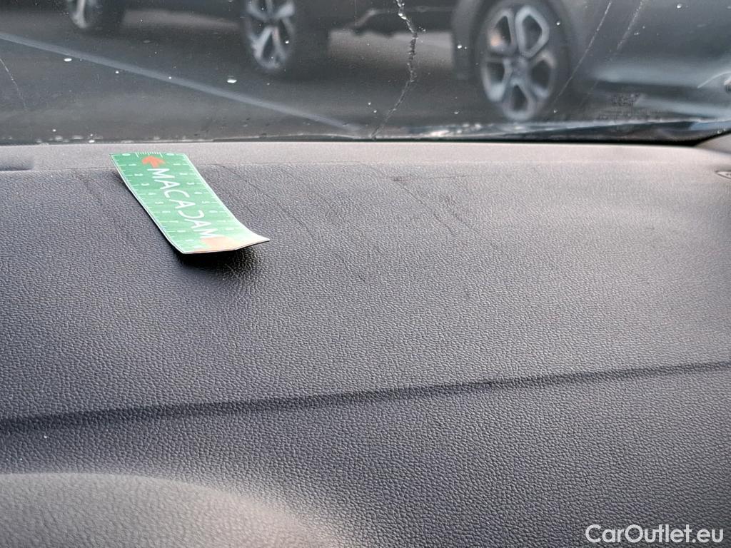  Renault  Megane RENAULT Mégane Berline / 2015 / 5P / Berline Business Blue dCi 115 #4