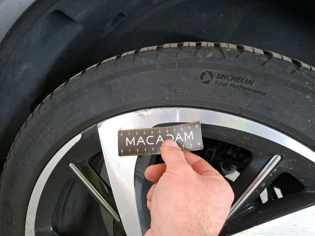  DS  DS7 DS DS 7 Crossback 5p SUV BlueHDi 180 Automatique Grand Chic #24