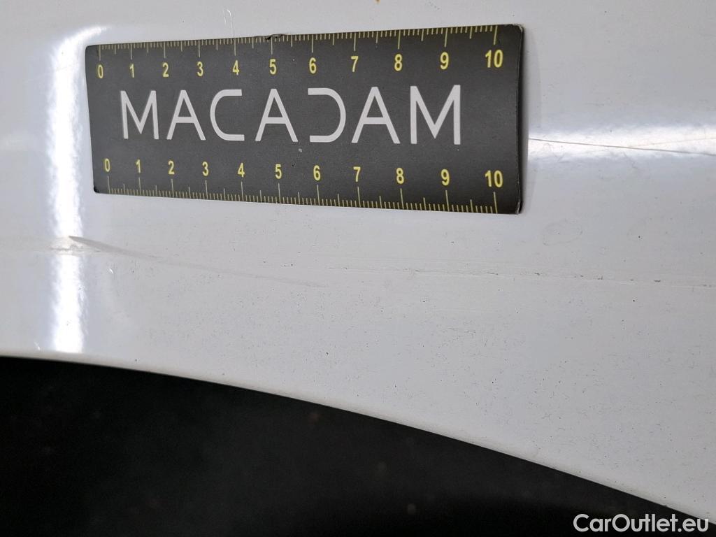  Peugeot  Partner PEUGEOT  VU 4p Fourgonnette BLUEHDI 75 STANDARD 650KG PREMIUM #17