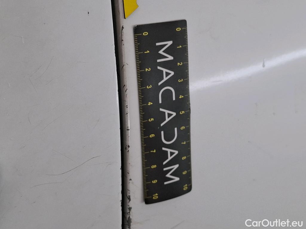  Peugeot  Partner PEUGEOT  VU 4p Fourgonnette BLUEHDI 75 STANDARD 650KG PREMIUM #9