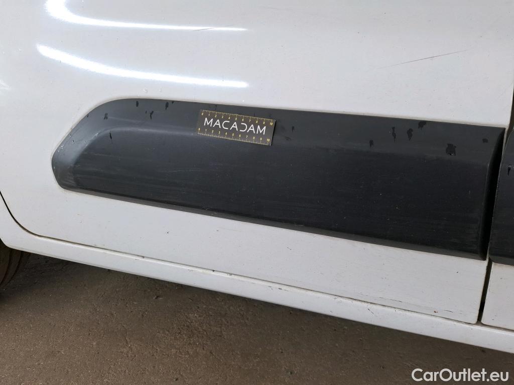  Peugeot  Partner PEUGEOT  VU 4p Fourgonnette BLUEHDI 75 STANDARD 650KG PREMIUM #51