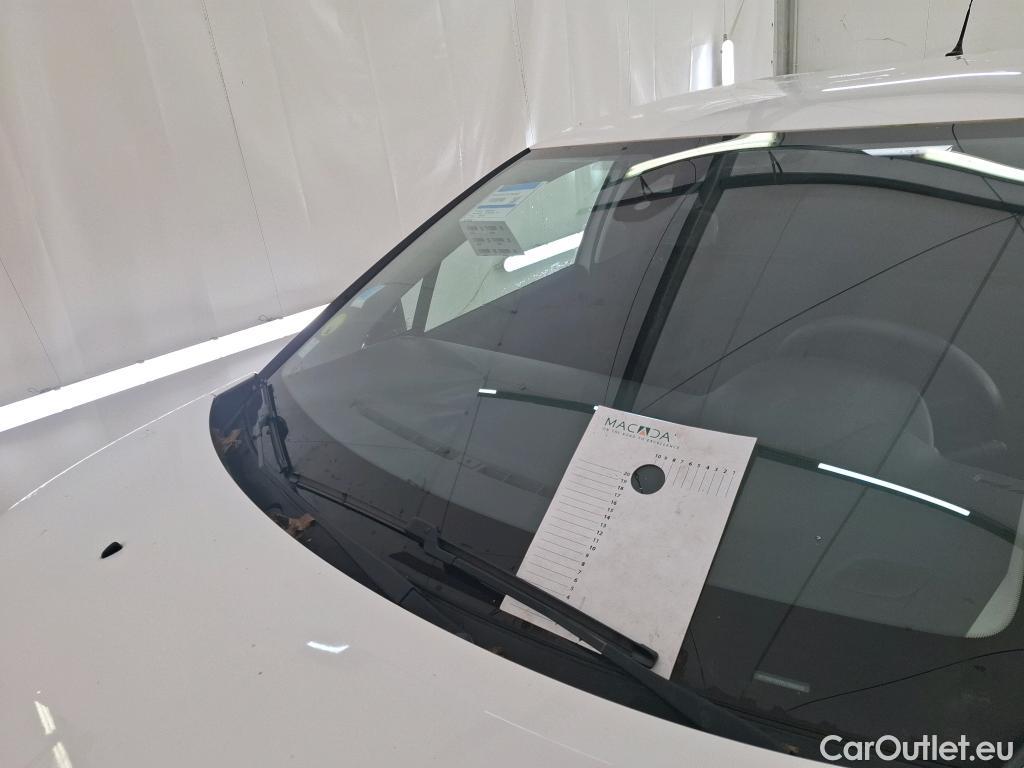  Citroen  C3  Société Feel Nav 1.5 BlueHDI 100CV BVM5 E6dT #36