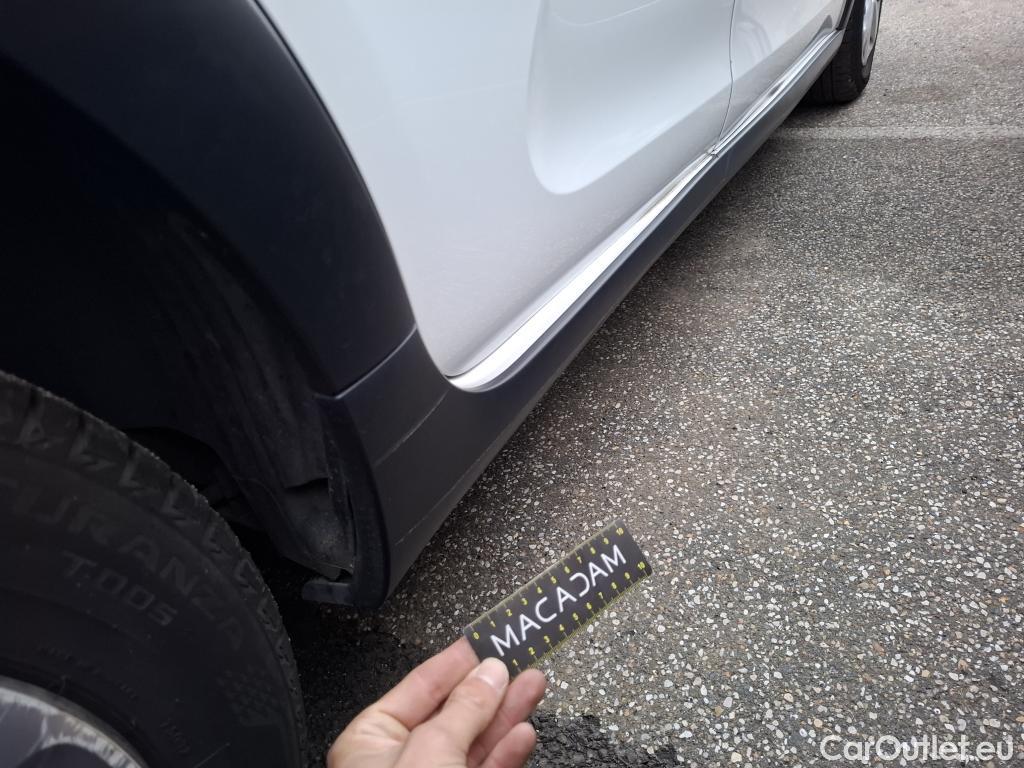  Citroen  C3  Société Feel Nav 1.5 BlueHDI 100CV BVM5 E6dT #24