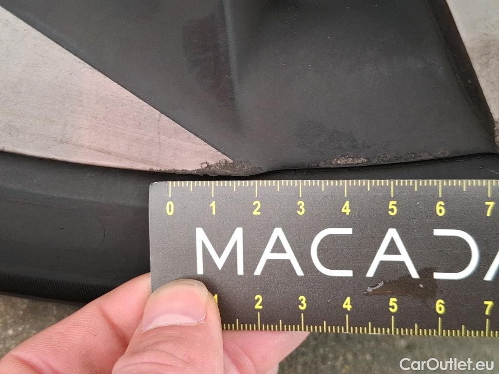  Peugeot  308  Allure Pack 1.2 PureTech 130CV BVM6 E6d #35