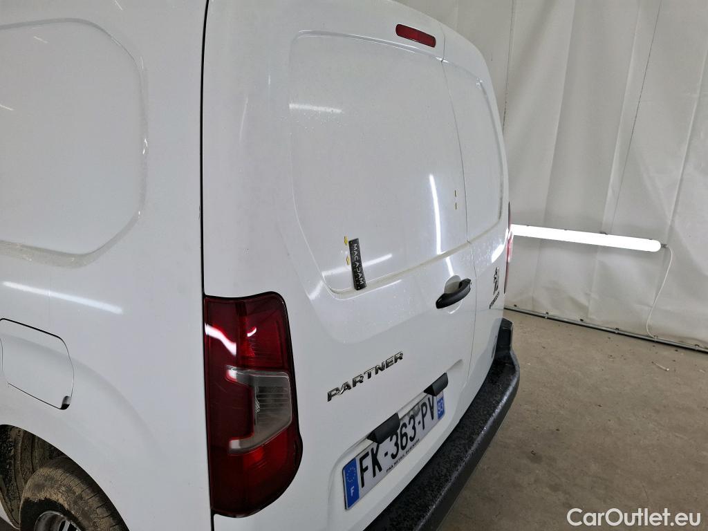  Peugeot  Partner PEUGEOT  VU 4p Fourgonnette BLUEHDI 75 STANDARD 650KG PREMIUM #47