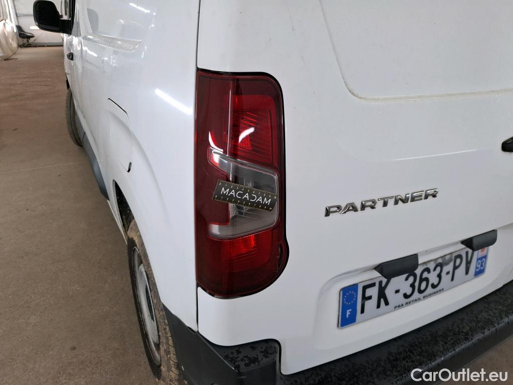  Peugeot  Partner PEUGEOT  VU 4p Fourgonnette BLUEHDI 75 STANDARD 650KG PREMIUM #25