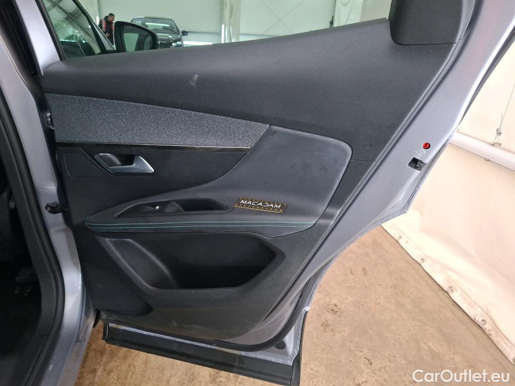  Peugeot  3008  Allure Pack 1.5 HDi 130CV BVA8 E6d #13