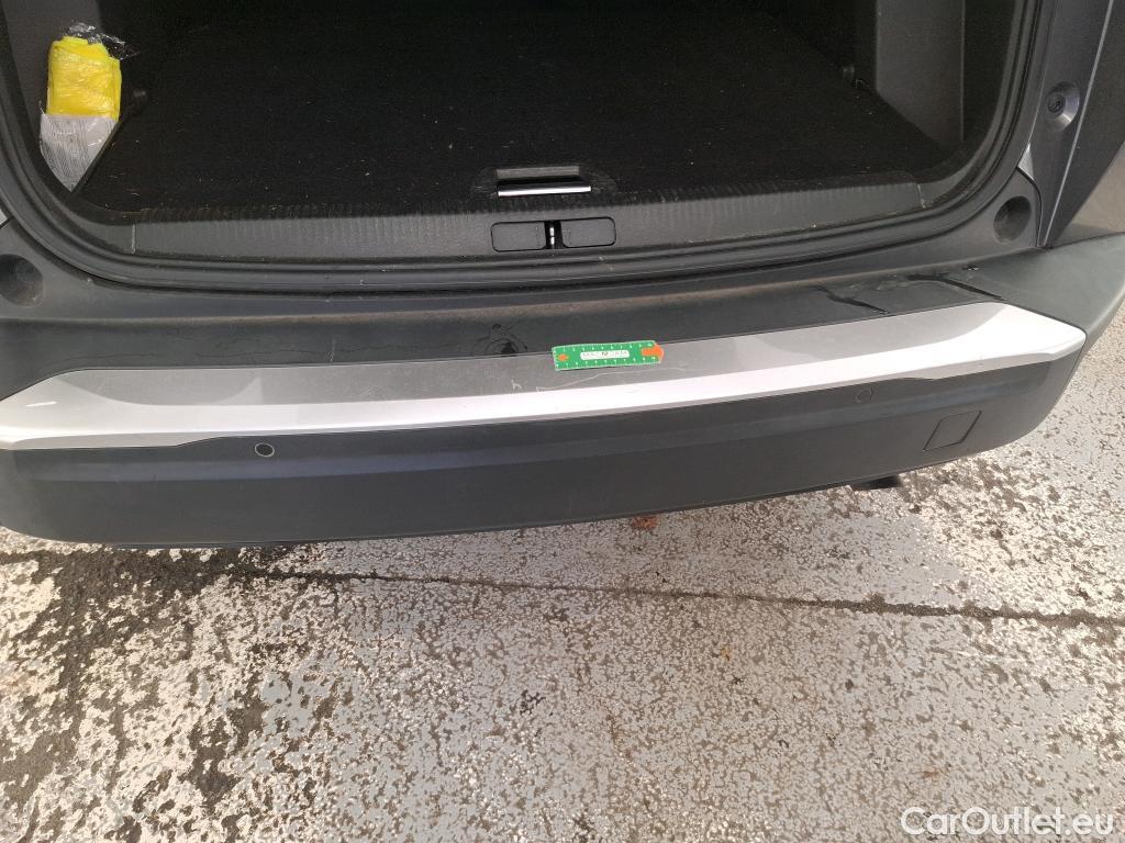  Peugeot  2008  Allure Business 1.2 PureTech 100CV BVM6 E6d #17