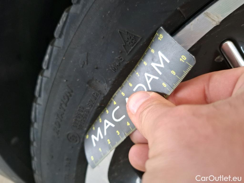  DS  DS7 DS DS 7 Crossback 5p SUV BlueHDi 180 Automatique Grand Chic #2