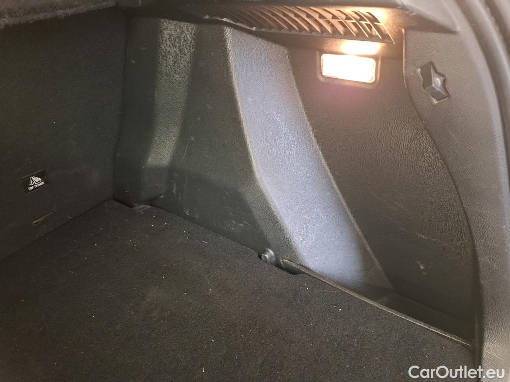  Peugeot  2008  Allure Business 1.2 PureTech 100CV BVM6 E6d #7