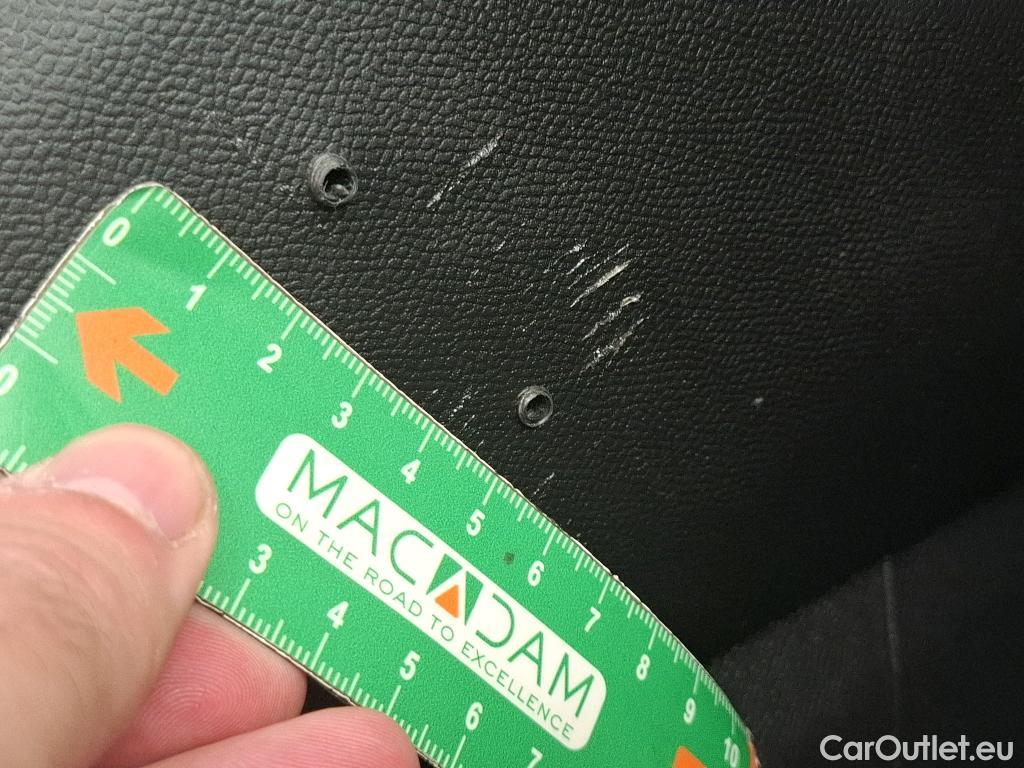  Peugeot  2008  Allure Business 1.5 HDi 130CV BVA8 E6d #10