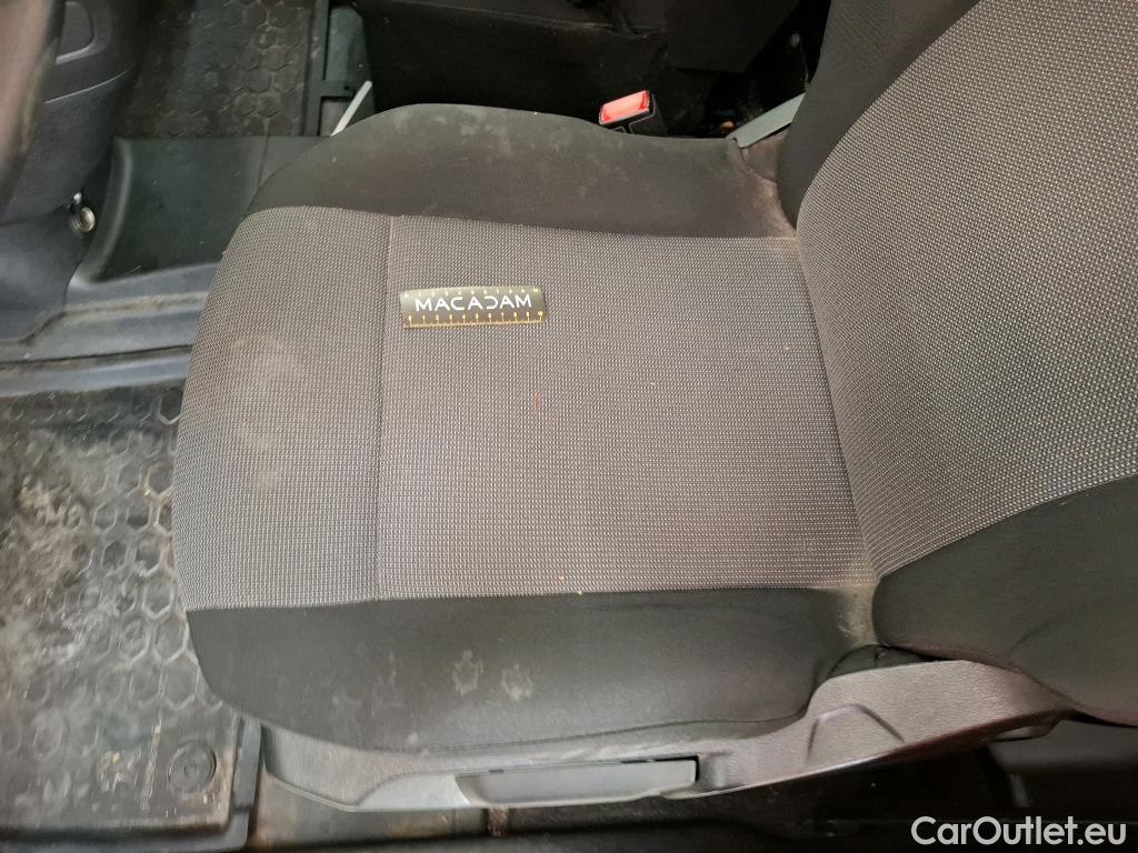  Peugeot  Partner PEUGEOT  VU 4p Fourgonnette BLUEHDI 75 STANDARD 650KG PREMIUM #28