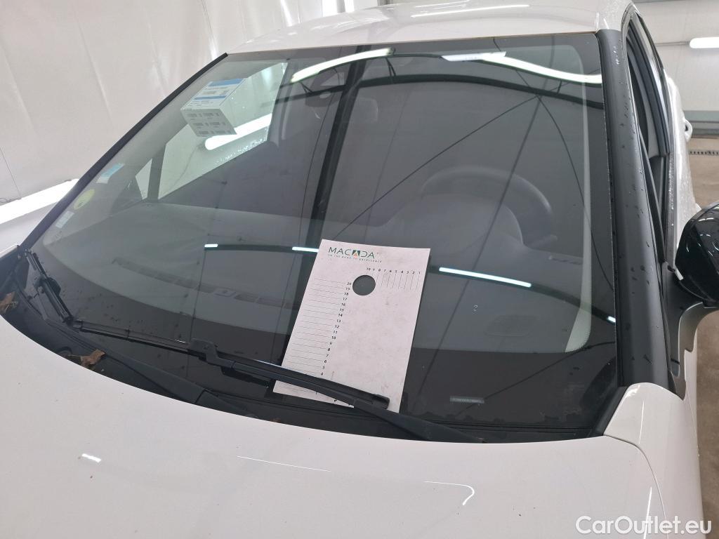  Citroen  C3  Société Feel Nav 1.5 BlueHDI 100CV BVM5 E6dT #1