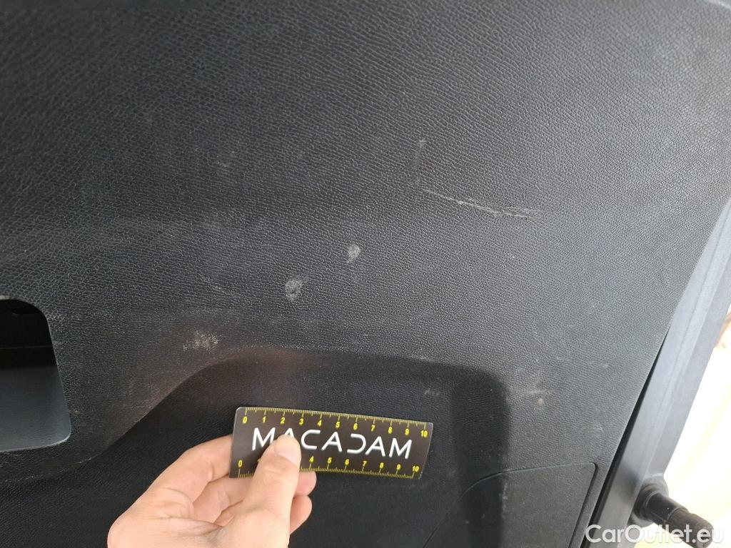  Peugeot  3008  Allure Pack 1.5 HDi 130CV BVA8 E6d #22