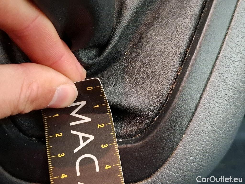  Citroen  Jumpy  Fourgon Club M 1.5 BlueHDi 100CV BVM6 E6d #37