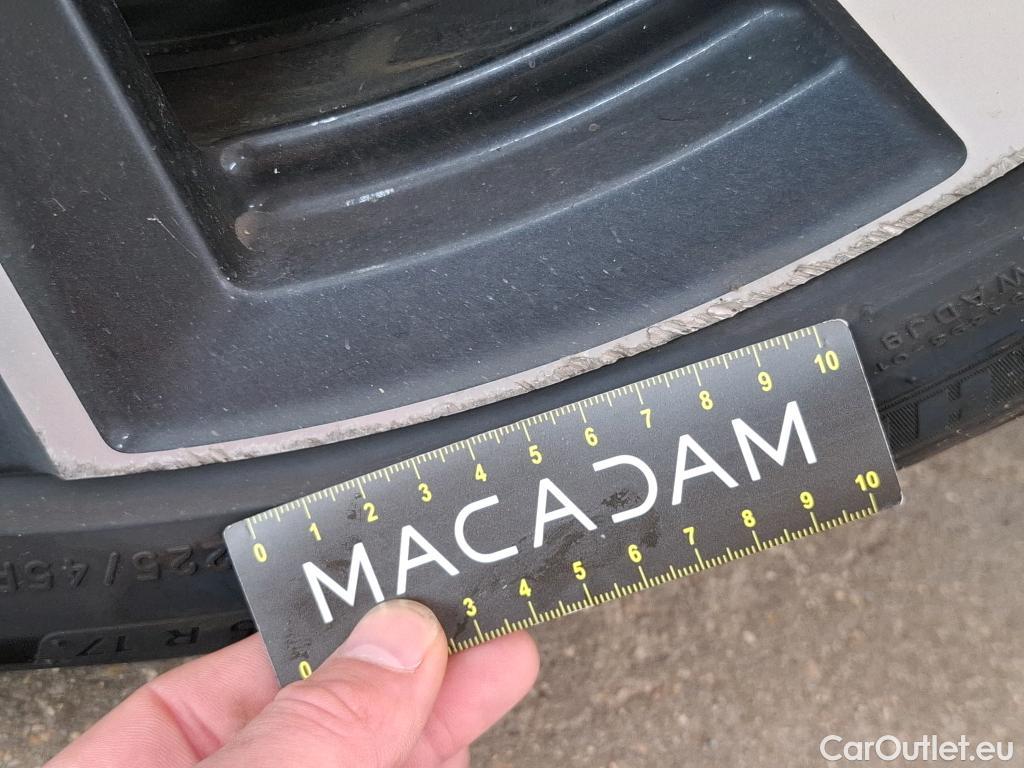  Peugeot  308  Allure Pack 1.2 PureTech 130CV BVM6 E6d #26