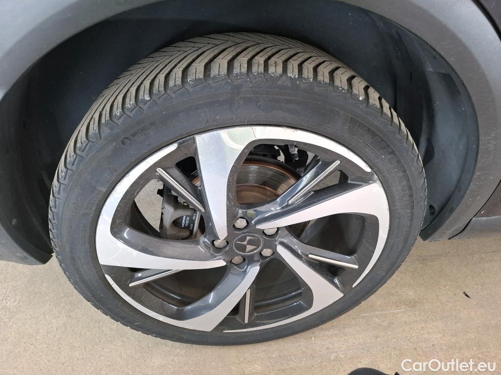  DS  DS7 DS DS 7 Crossback 5p SUV BlueHDi 180 Automatique Grand Chic #1