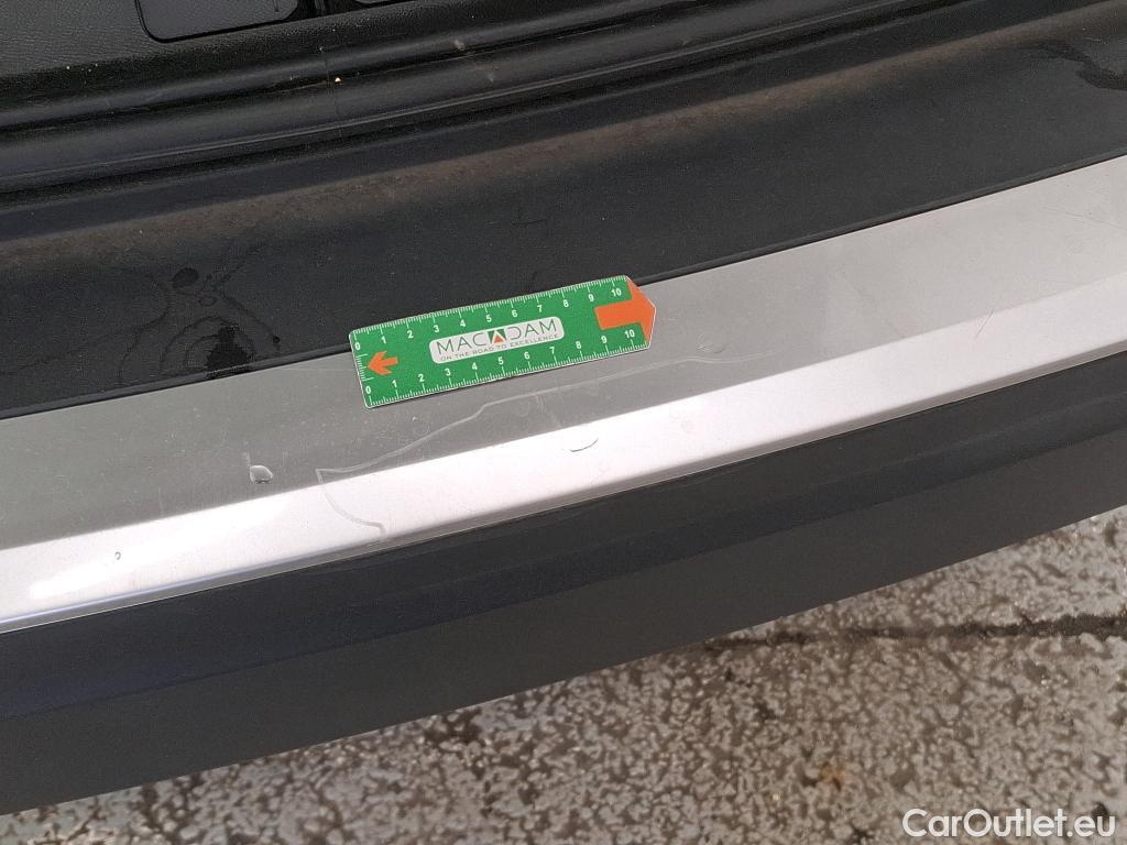  Peugeot  2008  Allure Business 1.2 PureTech 100CV BVM6 E6d #18