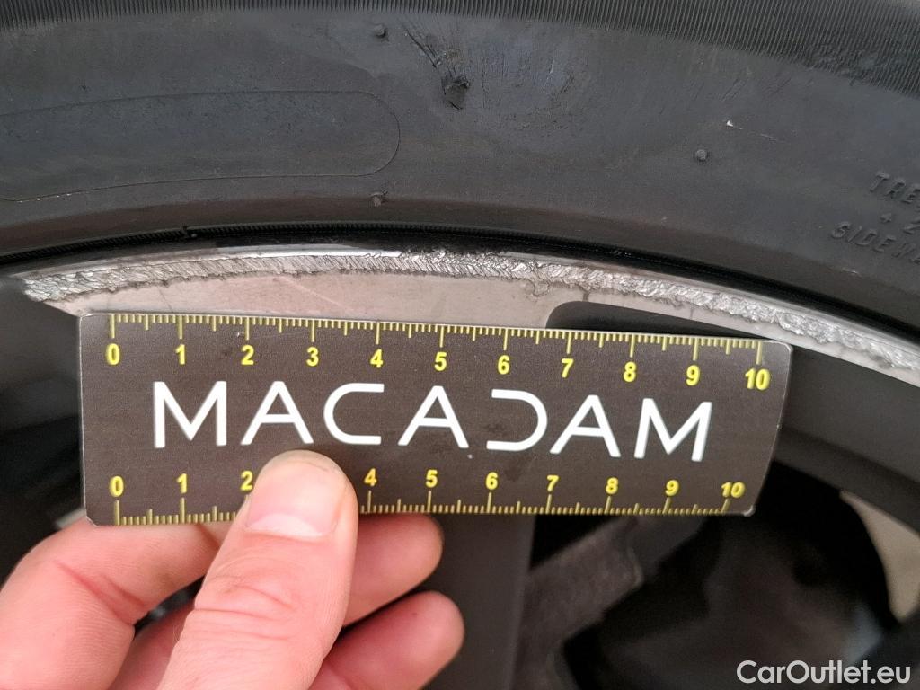  Peugeot  308  Allure Pack 1.2 PureTech 130CV BVM6 E6d #2