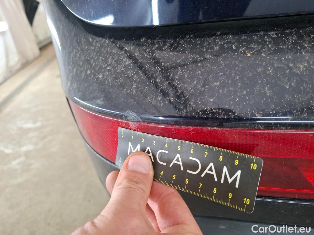  DS  DS7 DS DS 7 Crossback 5p SUV BlueHDi 180 Automatique Grand Chic #4