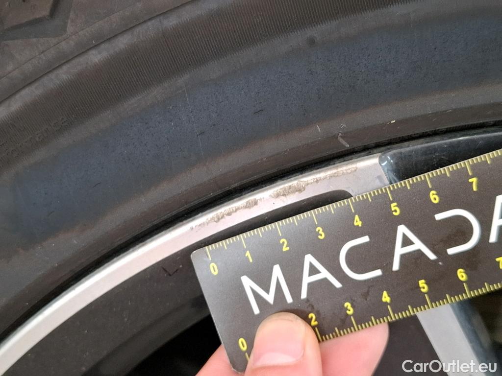  Peugeot  308  Allure Pack 1.2 PureTech 130CV BVM6 E6d #21