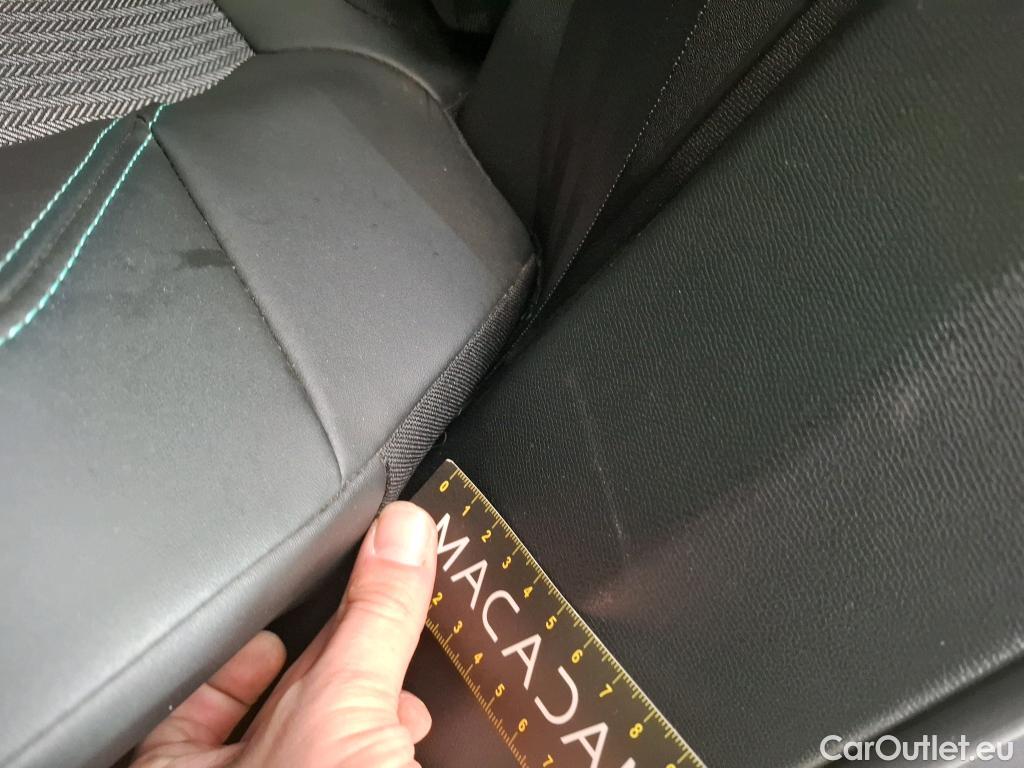  Peugeot  3008  Allure Pack 1.5 HDi 130CV BVA8 E6d #8