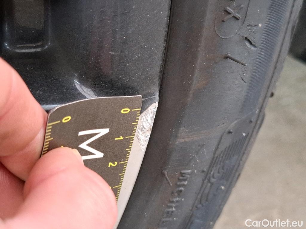  Peugeot  308  Allure Pack 1.2 PureTech 130CV BVM6 E6d #18