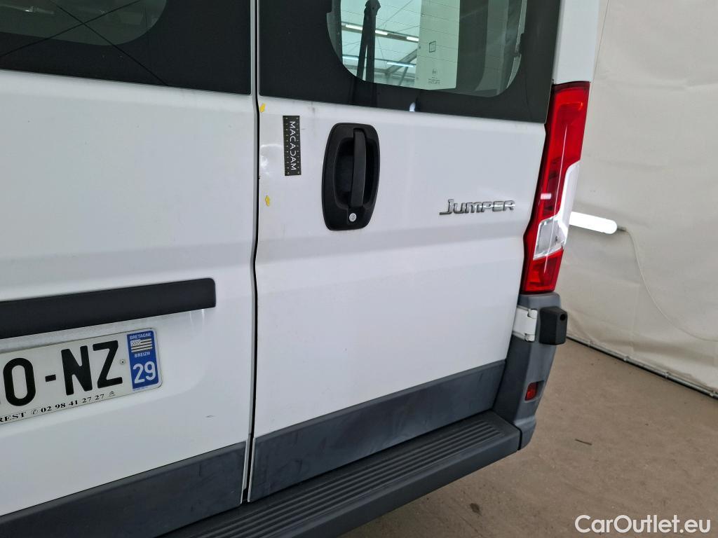  Citroen  Jumper CITROEN  4p Combi 30 L1H1 BlueHDi 110 BVM6 Attraction / 9 PLACES / PAS DE CLIMATISATION #4