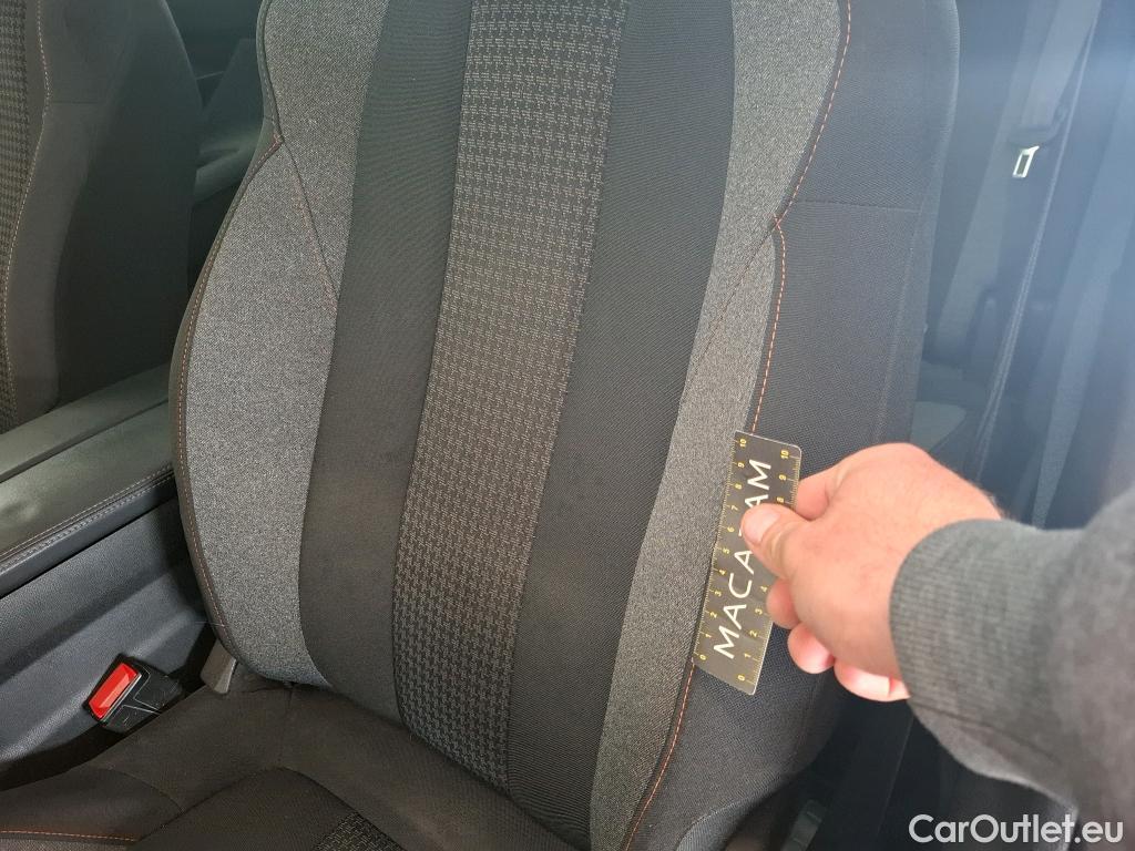  Peugeot  3008  Active Pack 1.5 HDi 130CV BVA8 E6d #7