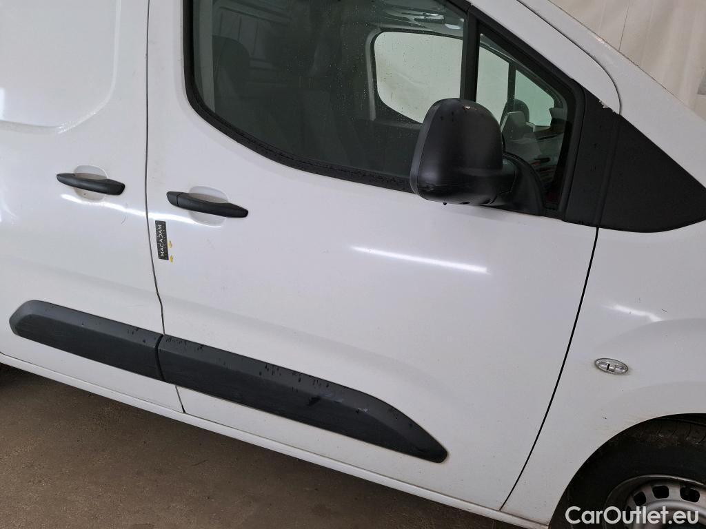  Peugeot  Partner PEUGEOT  VU 4p Fourgonnette BLUEHDI 75 STANDARD 650KG PREMIUM #41