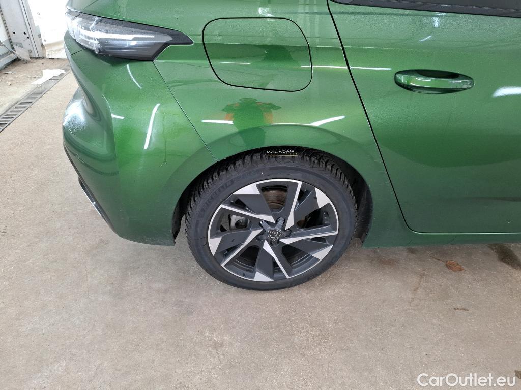  Peugeot  308  Allure Pack 1.2 PureTech 130CV BVM6 E6d #17