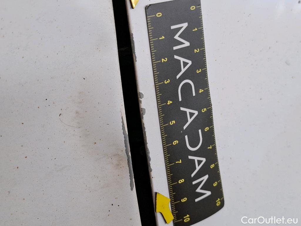  Peugeot  Partner PEUGEOT  VU 4p Fourgonnette BLUEHDI 75 STANDARD 650KG PREMIUM #33