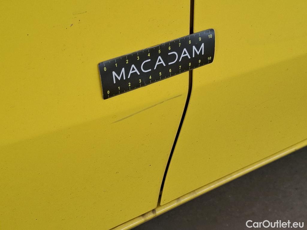  Mercedes  A-Klasse MERCEDES-BENZ Classe A Compact / 2018 / 5P / Berline A 200 Progressive Line 7G-DCT #27