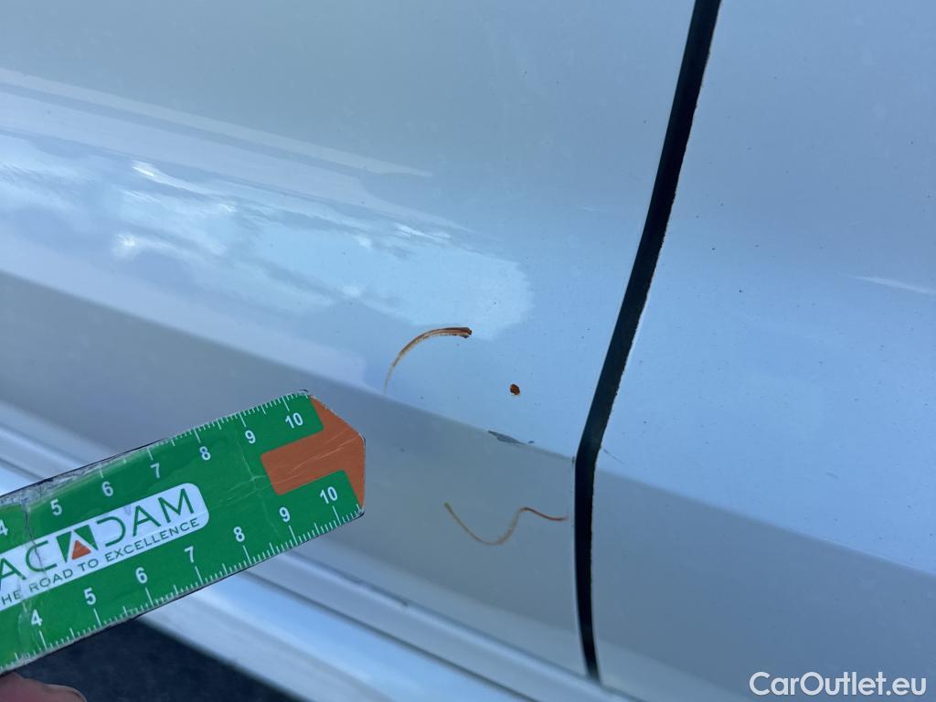  Audi  A1 Sportback AUDI A1 / 2018 / 5P / berlina con portón Sportback S line 30 TFSI 81kW (116CV) (AC) #15