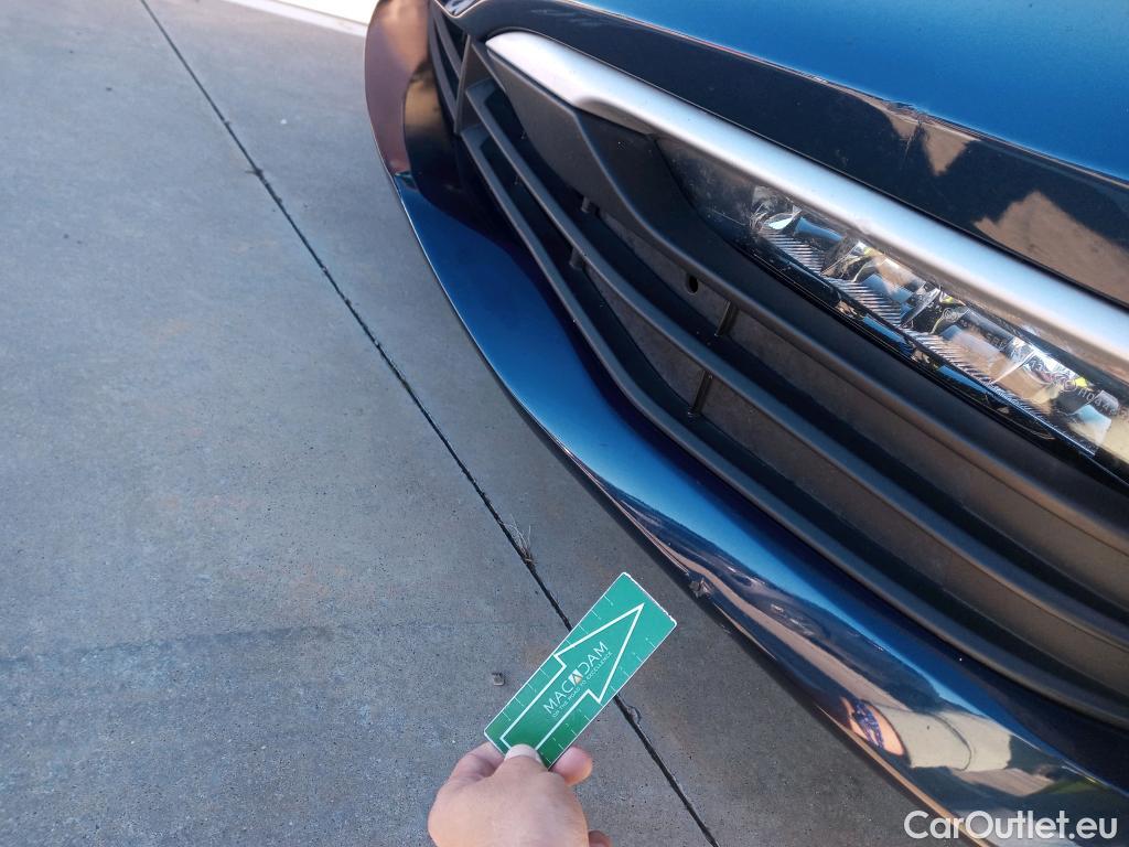  Bmw  Serie 5 BMW  / 2016 / 4P / sedán 530e iPerformance #8